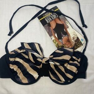 𝅺carol Wior bikini top 1-pcs size-12,‎ Does not have padding